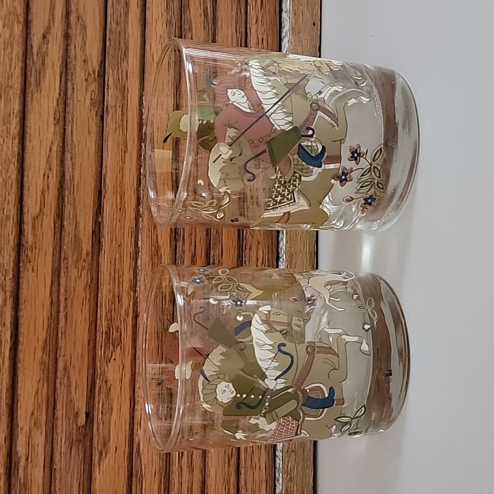VINTAGE CERA BARWARE PERSIAN HUNTING 2 BUNDLE GLASS BAR WHISKEY